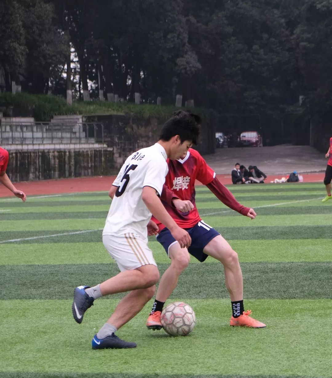 咪咕体育直播 -武汉三镇训练开放日，冲刺阶段复出首秀引欢呼，西甲在即，赛程密集仍需轮换的简单介绍